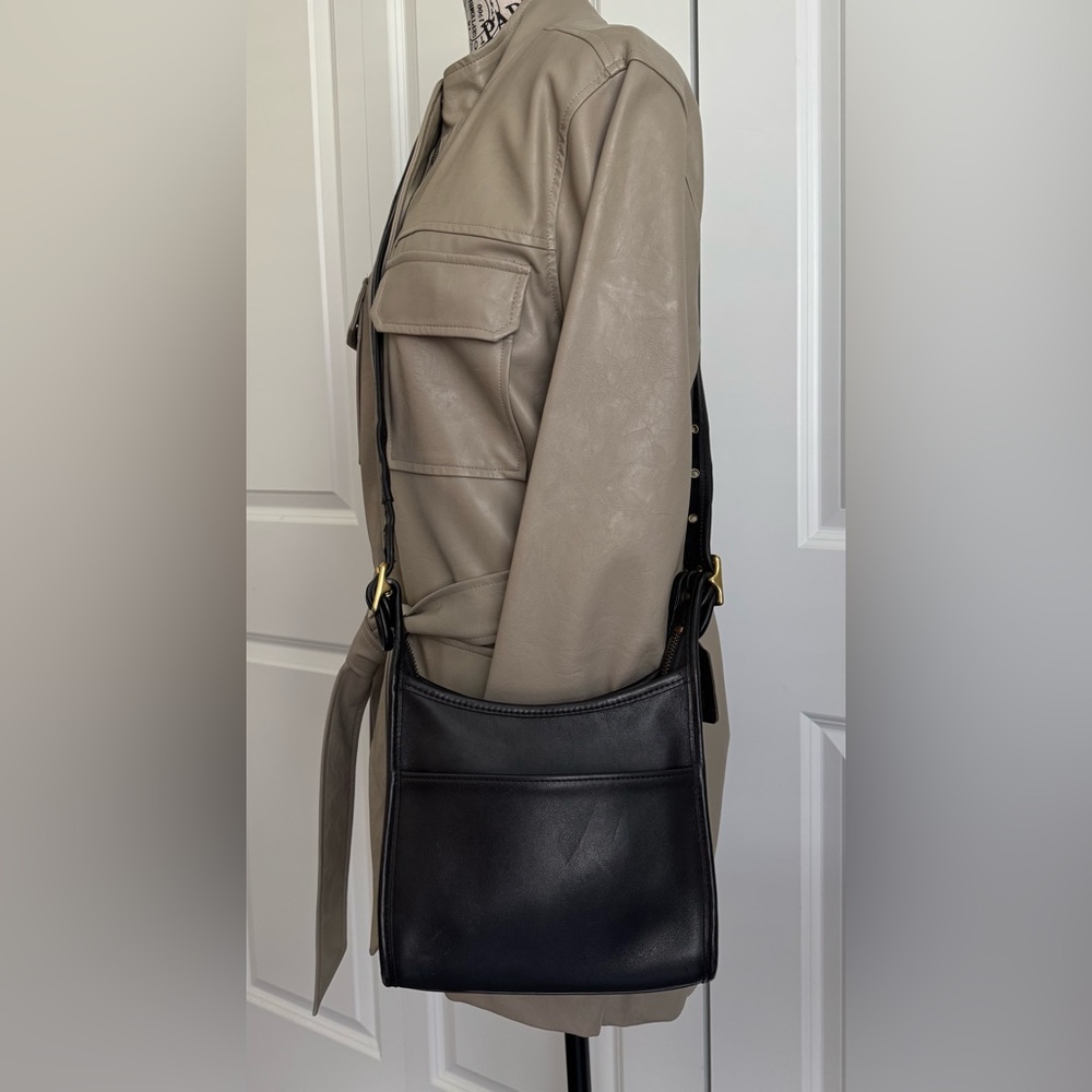 Vintage Coach 9997